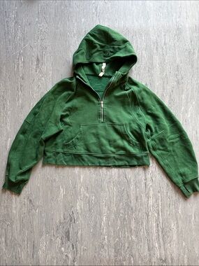 lululemon athletica Forest Green Half-Zip Scuba